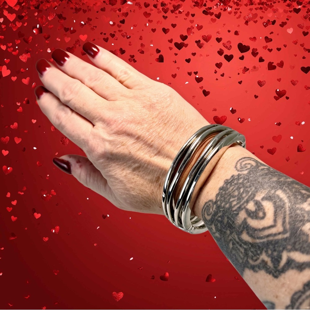 🚨SOLD🚨Milor 925 Sterling Silver Hinged Modern Wavy Bangle Bracelet Italy 35.5gtw